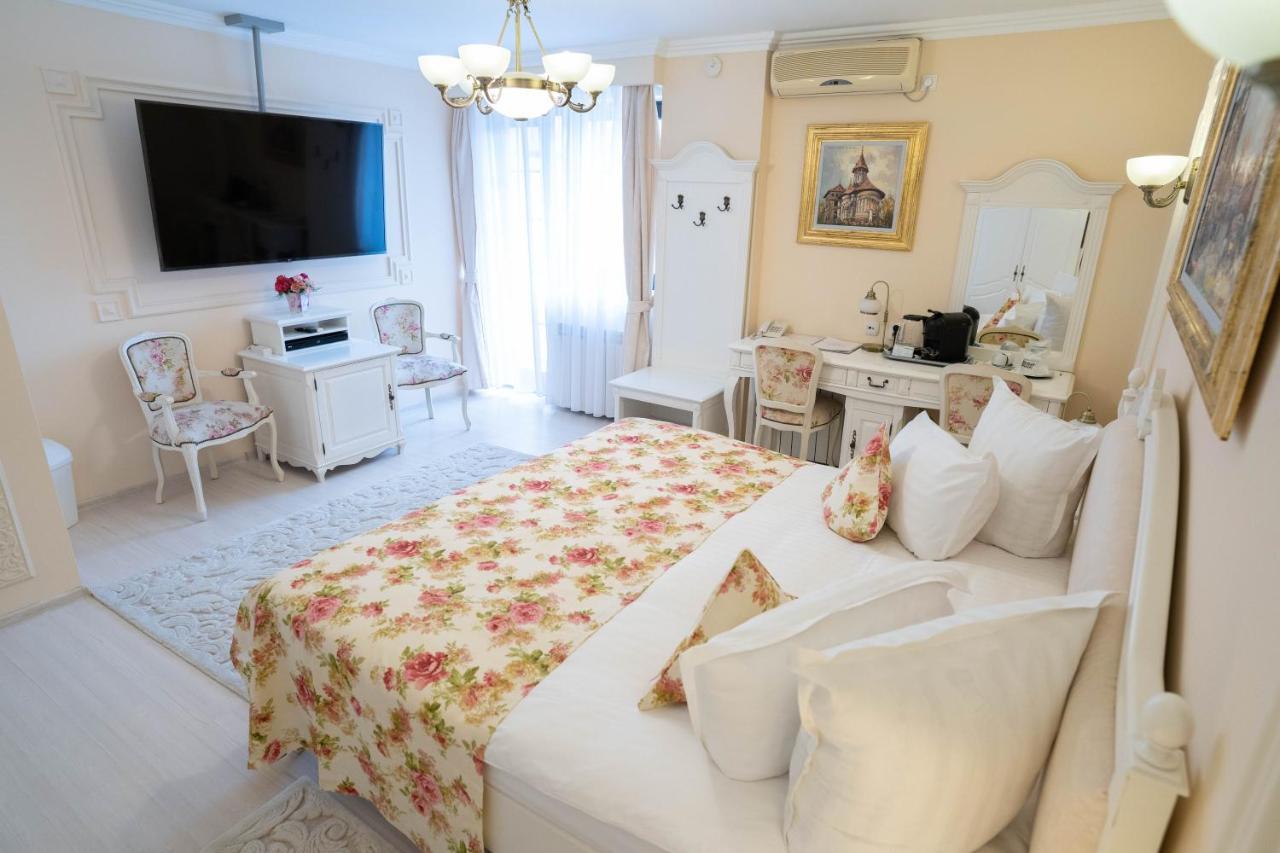 Villa Alice Suceava Eksteriør billede