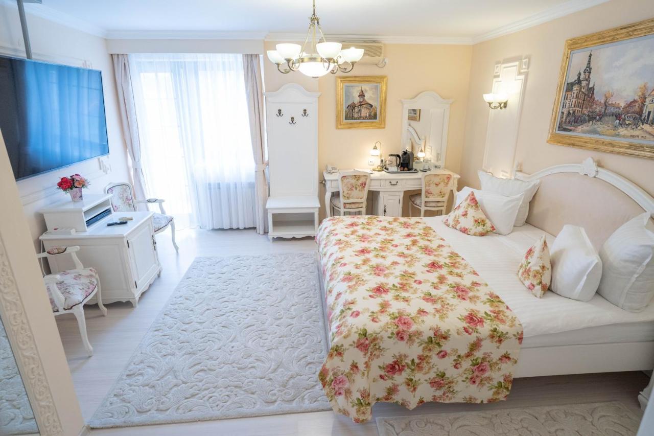 Villa Alice Suceava Eksteriør billede
