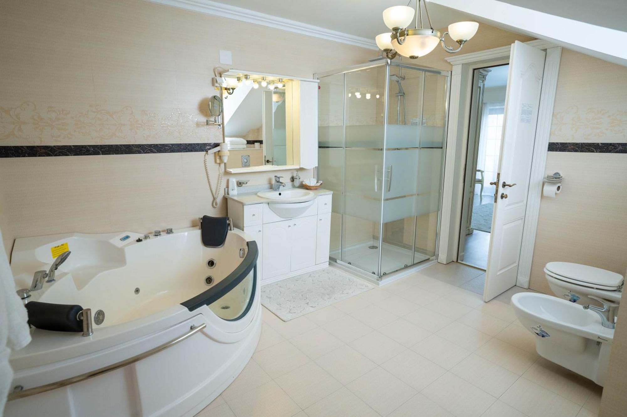 Villa Alice Suceava Værelse billede