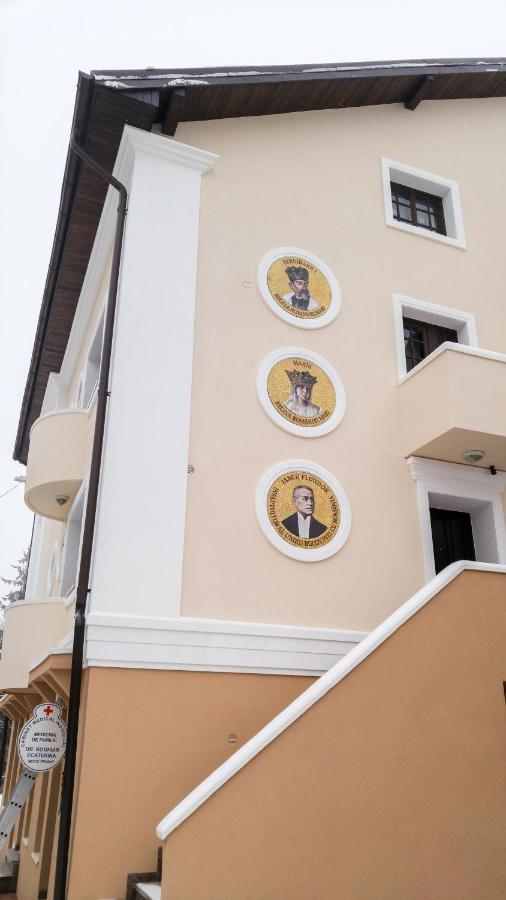 Villa Alice Suceava Eksteriør billede